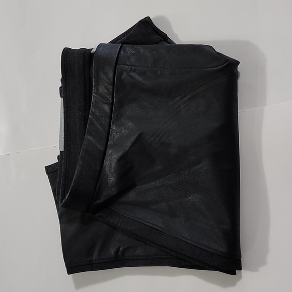 Chico's Faux-Leather Pull-On Leggings/ Size 3 (16) - Picture 15 of 15